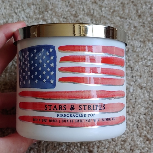 Bath & Body Works Other - Bath and Body Works Firecracker Pop candle